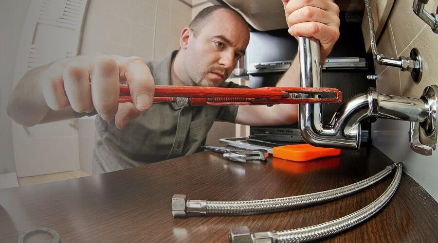 Expert burst pipe repair services in Talisheek, LA